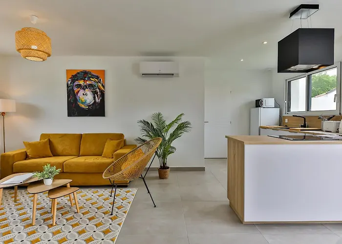 Maison Neuve - La Mariniere - Classee 4 Etoiles - Emplacement Ideal